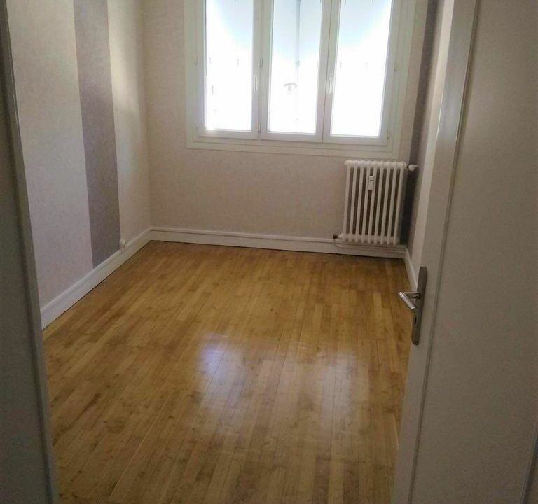 IMMO NANTES - Appartement T3 68m² Cholet centre (6)