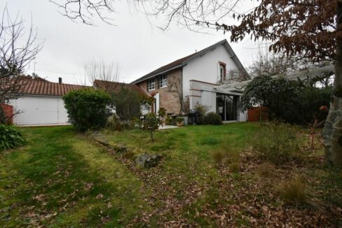 b-7 PIÈCES 197 M² 150 M² MAISON NANTES VAL DE CHÉZINE (9)