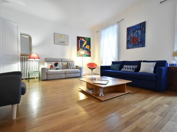 AGENCE IMMO NANTES SUPERBE APPARTEMENT HAUSSMANNIEN 6 PIÈCES 160 M² AVEC ASCENSEUR NANTES DOBRÉE