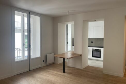 b-IMMO NANTES MAGNIFIQUE APPARTEMENT T2 55,84M² CENTRE NANTES (3)