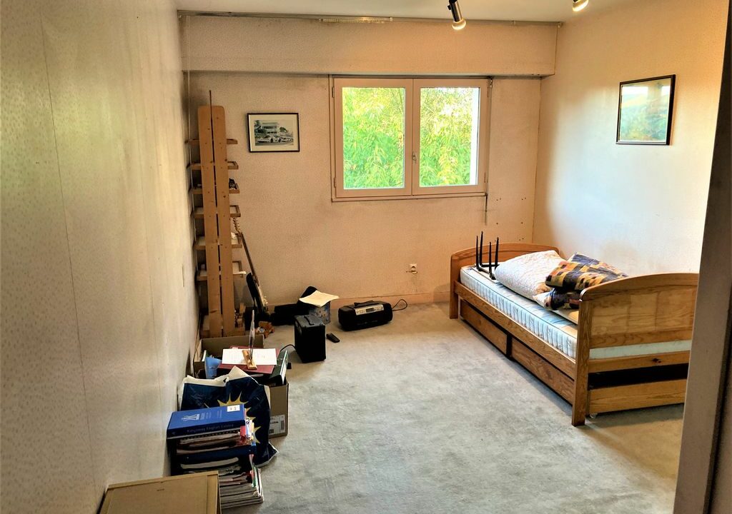 b-IMMO NANTES MAISON 7 PIÈCES 170M² SUR 658M² AVEC SOUS-SOL ET LOCAL COMMERCIAL AU COEUR D'YZERNAY (6)