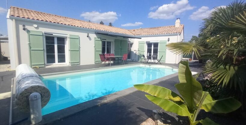 AGENCE IMMO NANTES MAISON AVEC PISCINE 5 PIÈCES 110M² 481M² CENTRE BOURG MONNIÈRES