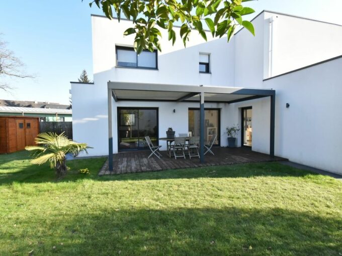 MAISON 6 PIÈCES 4 CHAMBRES 137 M² 446 M² AVEC JARDIN ST HERBLAIN BOUVARDIERE