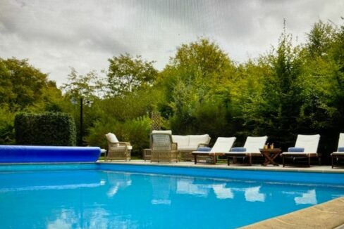 MANOIR 10 PIÈCES 300M² SUR PARC DE 9300M² HAUTE-GOULAINE-min (1)