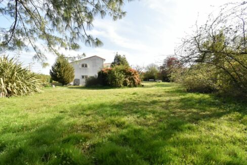 IMMO NANTES MAISON 7 PIECES 215M² - LES SORINIERES-min