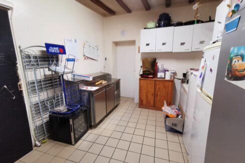 IMMO NANTES ENSEMBLE IMMOBILIER 7 PIÈCES 198M² CUGAND-min