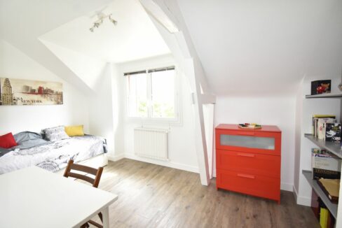 IMMO NANTES MAISON FAMILIALE 7 PIECES 146M² - TREILLIERES-min