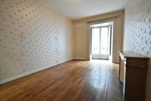 3 PIÈCES 79.56 M² NANTES CENTRE, APPARTEMENT 79M² AVEC GRENIER, CAVE ET GRAND GARAGE. (1)