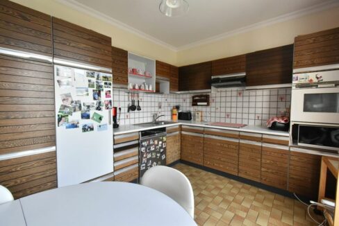 7 PIÈCES 160 M² 1880 M² THEIX - NOYALO MAISON 160M² SUR UNE PARCELLE DE 1880M² CONSTRUCTIBLE. IDEAL POUR INVESTISSEURS OU PROMOTEURS. (4)