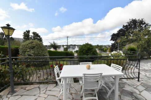 7 PIÈCES 160 M² 1880 M² THEIX - NOYALO MAISON 160M² SUR UNE PARCELLE DE 1880M² CONSTRUCTIBLE. IDEAL POUR INVESTISSEURS OU PROMOTEURS. (5)