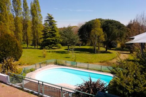 AGENCE IMMO NANTES ROUANS. BELLE VILLA 172M² AVEC PISCINE ET PARC (1)_resultat