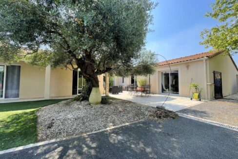 b-IMMO NANTES MAISON DE PLAIN PIED 6 PIÈCES 174M² 790M² SAINT-AIGNAN-GRANDLIEU (7)