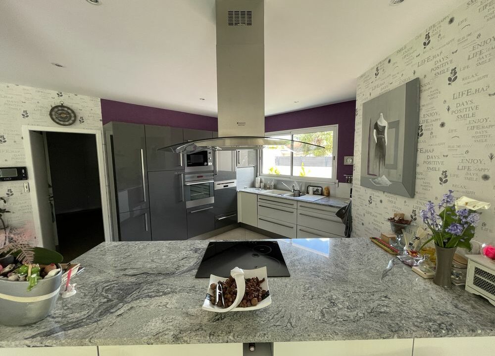b-immo-7 pièces 177 m² 6743 m² Maison de 177m², 7 pièces 177 m² 6743 m² Saint-Philbert-De-Grand-Lieu. (7)