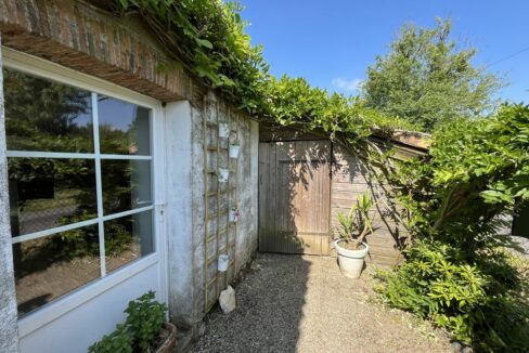 b-immo-5 pièces 127 m² 1233 m² Charmante Longère 127 m2 5 pièces Frossay (14)