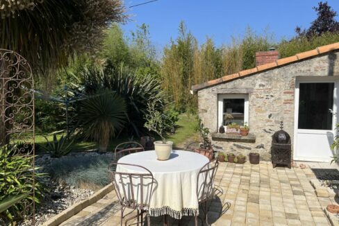 b-immo-5 pièces 127 m² 1233 m² Charmante Longère 127 m2 5 pièces Frossay (16)