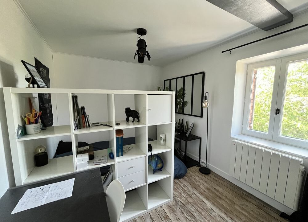b-immo-5 pièces 127 m² 1233 m² Charmante Longère 127 m2 5 pièces Frossay (18)