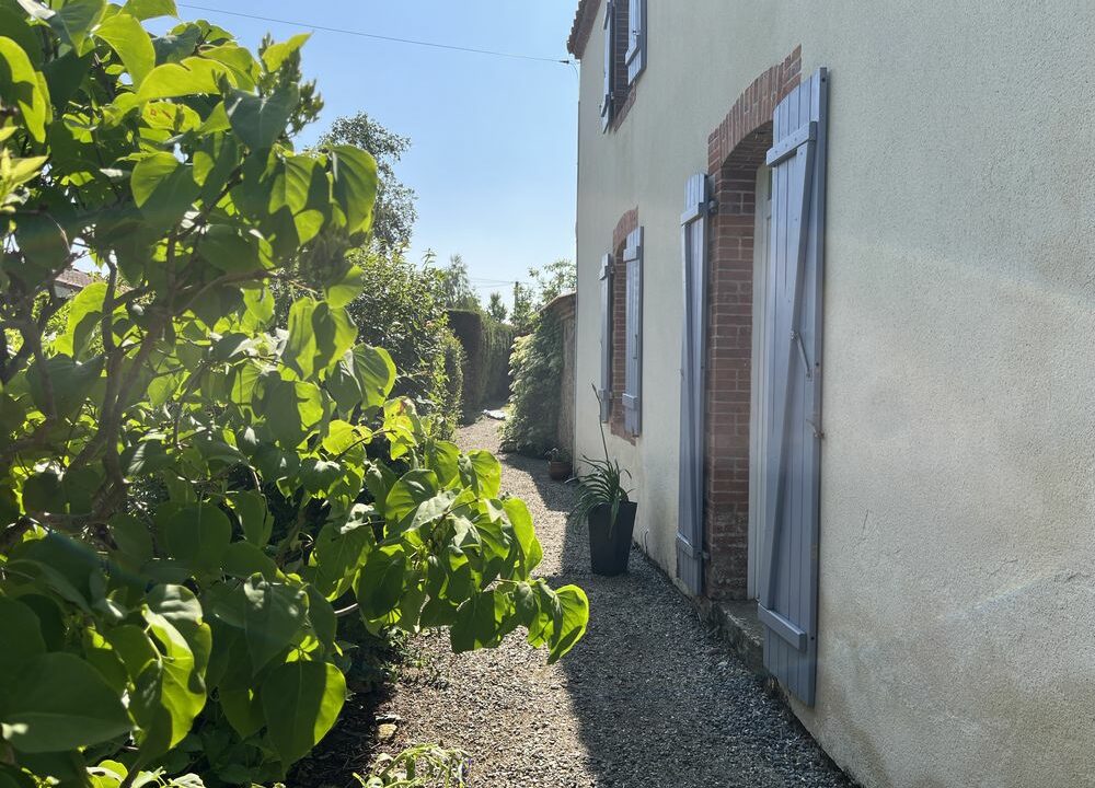 b-immo-5 pièces 127 m² 1233 m² Charmante Longère 127 m2 5 pièces Frossay (9)