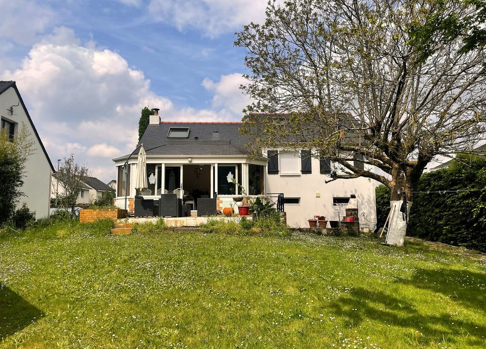 b-immo-6 pièces 150 m² 1332 m² Maison 150 m², Sainte-Luce Sur Loire (8)
