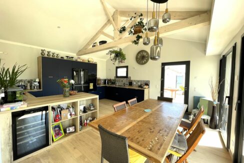 b-immo-8 pièces 215 m² 830 m², Belle Villa 215 m² La Plaine Sur Mer. (10)