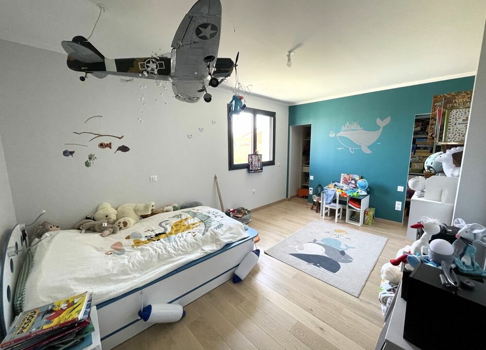b-immo-8 pièces 215 m² 830 m², Belle Villa 215 m² La Plaine Sur Mer. (2)