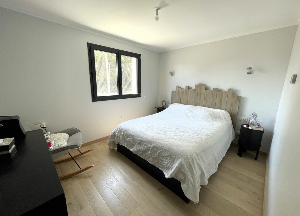 b-immo-8 pièces 215 m² 830 m², Belle Villa 215 m² La Plaine Sur Mer. (3)