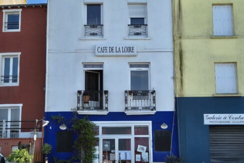 IMMO PORNIC MAISON BORD DE LOIRE SUR 3 ETAGES 7 PIECES 172 M² AVEC BAIL LOCATIF FOND DE COMMERCE PAIMBOEUF 1