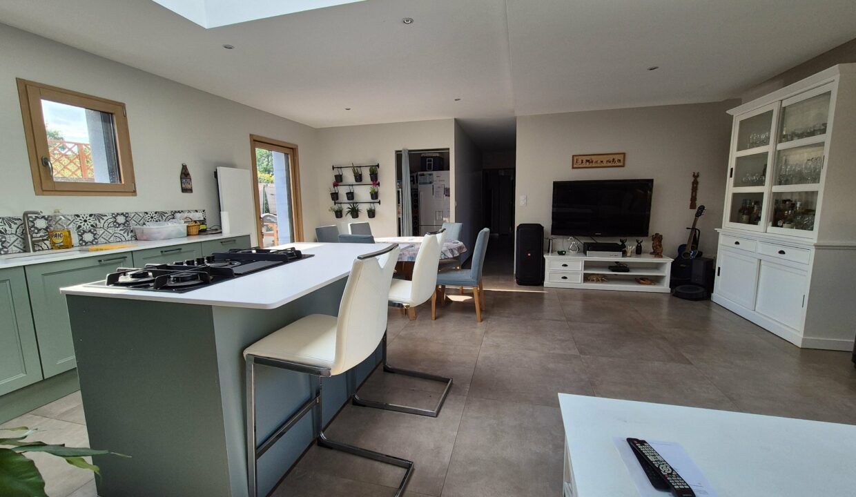 IMMO PORNIC MAISON CONTEMPORAINE 142M² SUR 777M² SAINT-BRÉVIN-LES-PIN 17