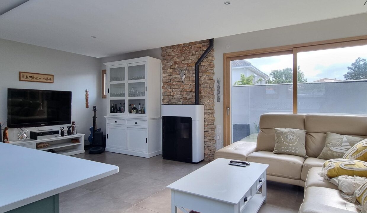 IMMO PORNIC MAISON CONTEMPORAINE 142M² SUR 777M² SAINT-BRÉVIN-LES-PIN 22