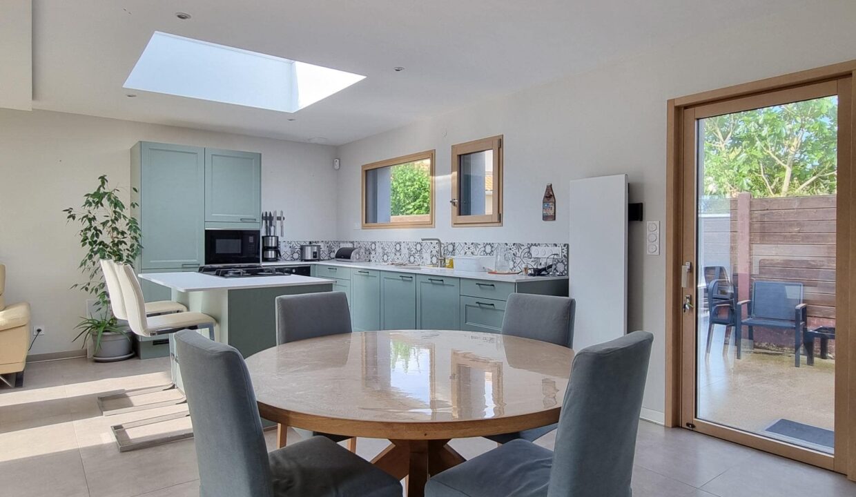 IMMO PORNIC MAISON CONTEMPORAINE 142M² SUR 777M² SAINT-BRÉVIN-LES-PIN 26