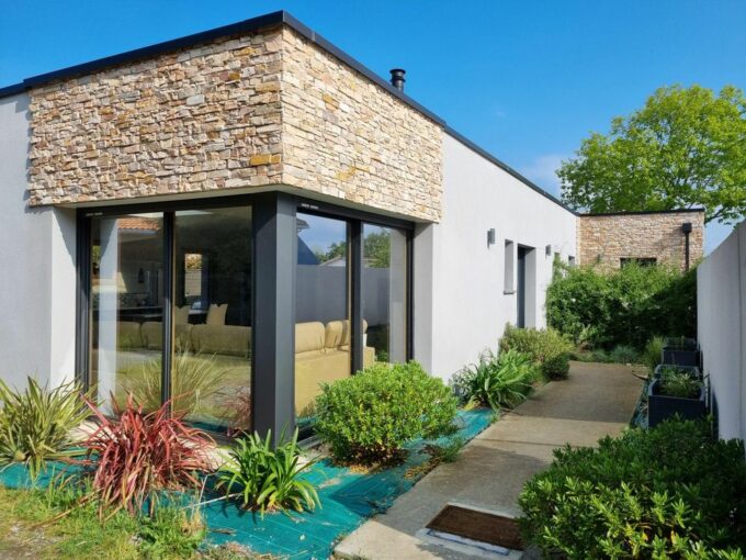 IMMO PORNIC MAISON CONTEMPORAINE 142M² SUR 777M² SAINT-BRÉVIN-LES-PIN
