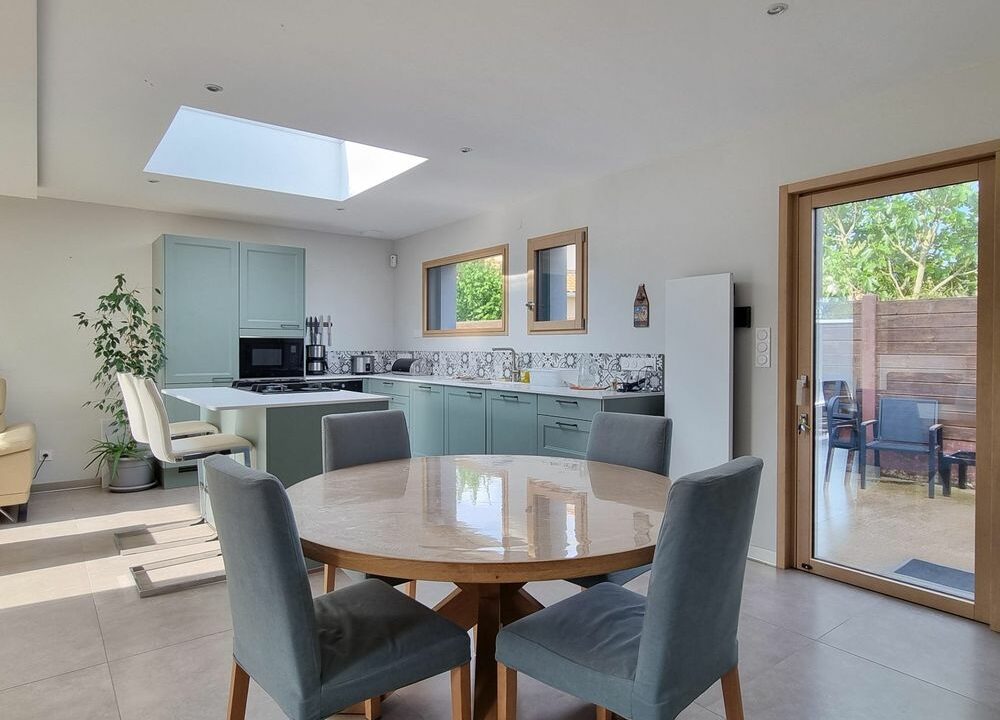 b-IMMO PORNIC MAISON CONTEMPORAINE 142M² SUR 777M² SAINT-BRÉVIN-LES-PIN (23)