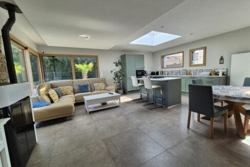 b-IMMO PORNIC MAISON CONTEMPORAINE 142M² SUR 777M² SAINT-BRÉVIN-LES-PIN (28)