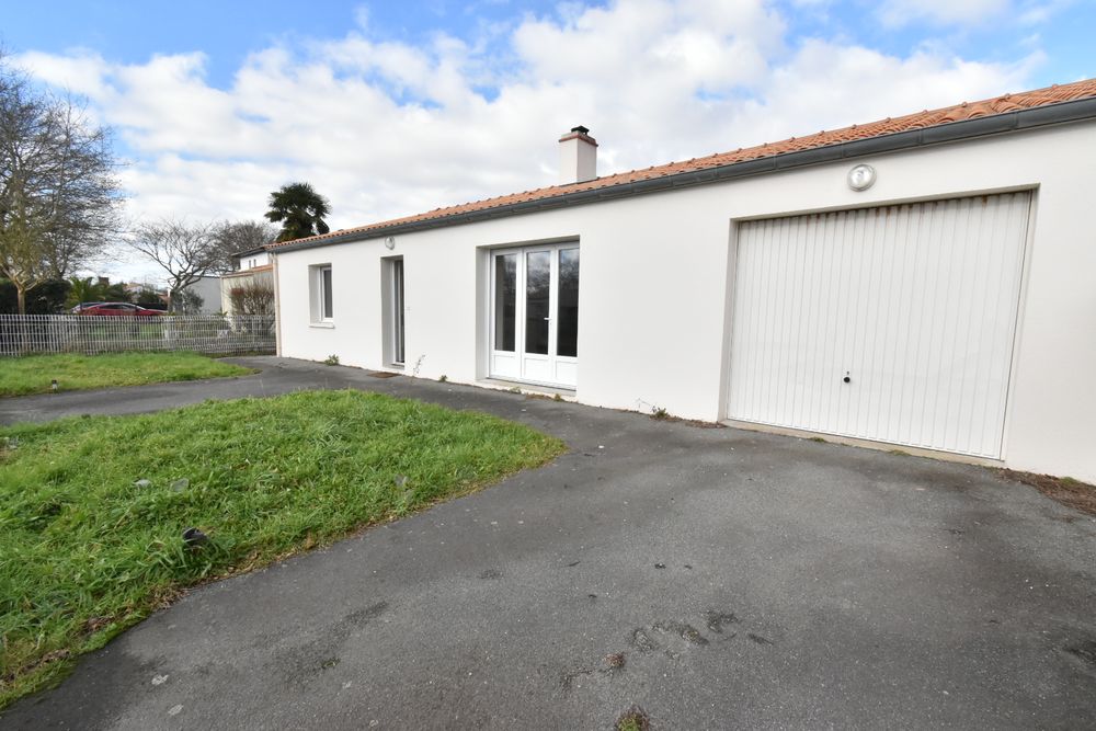 b-immo-3-pieces-106.31-m²-664-m²-Saint-Brevin-maison-de-plain-pied-aved-2-grands-garages-1