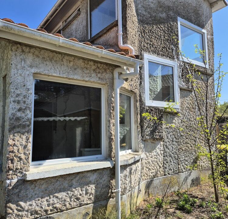 b-immo-5-pieces-120-m²-318-m²-MAISON-5-PIECES-a-finir-de-Renover-et-Agencer-120m²-3-chambres-St-BREVIN-L-Ocean-2