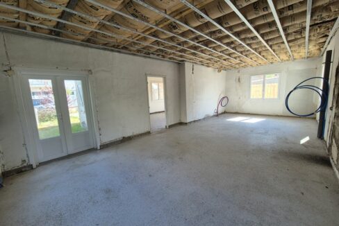 b-immo-5-pieces-120-m²-318-m²-MAISON-5-PIECES-a-finir-de-Renover-et-Agencer-120m²-3-chambres-St-BREVIN-L-Ocean-8