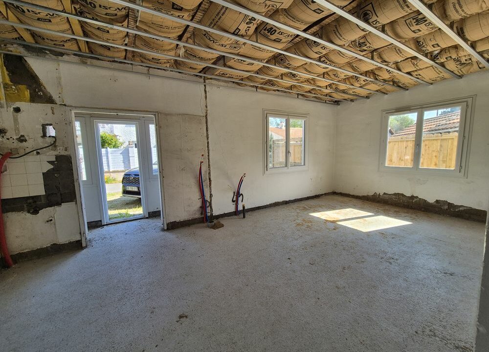 b-immo-5-pieces-120-m²-318-m²-MAISON-5-PIECES-a-finir-de-Renover-et-Agencer-120m²-3-chambres-St-BREVIN-L-Ocean-9