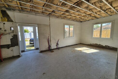 b-immo-5-pieces-120-m²-318-m²-MAISON-5-PIECES-a-finir-de-Renover-et-Agencer-120m²-3-chambres-St-BREVIN-L-Ocean-9