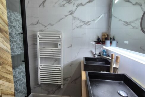 b-immo-7-pieces-120-m²-152-m²-MAISON-Ville-7-Pieces-Toute-Renovee-Foyer-cocon-pour-Famille-10