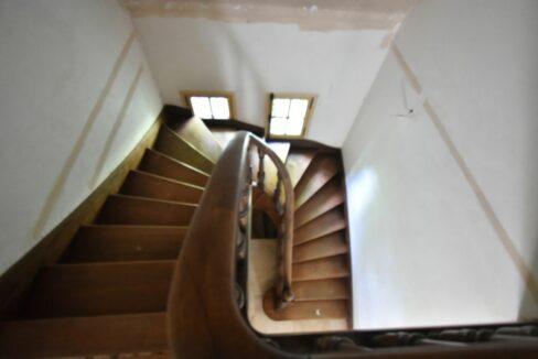 b-immo-7 pièces 223.5 m² 3532 m² - Maison de 230 m2 à rénover sur terrain de 3500 m2, Orvault Petit-Chantilly (1)