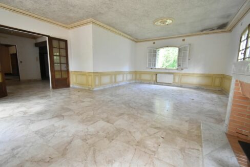 b-immo-7 pièces 223.5 m² 3532 m² - Maison de 230 m2 à rénover sur terrain de 3500 m2, Orvault Petit-Chantilly (15)