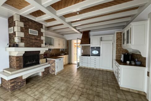 b-immo-8 pièces 145 m² 669 m² - maison 5 chambres de 145 m2, Basse-Goulaine - pôle sud (3)