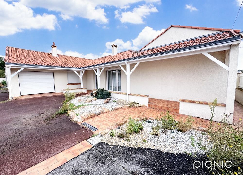 b-immo-8 pièces 145 m² 669 m² - maison 5 chambres de 145 m2, Basse-Goulaine - pôle sud (8)