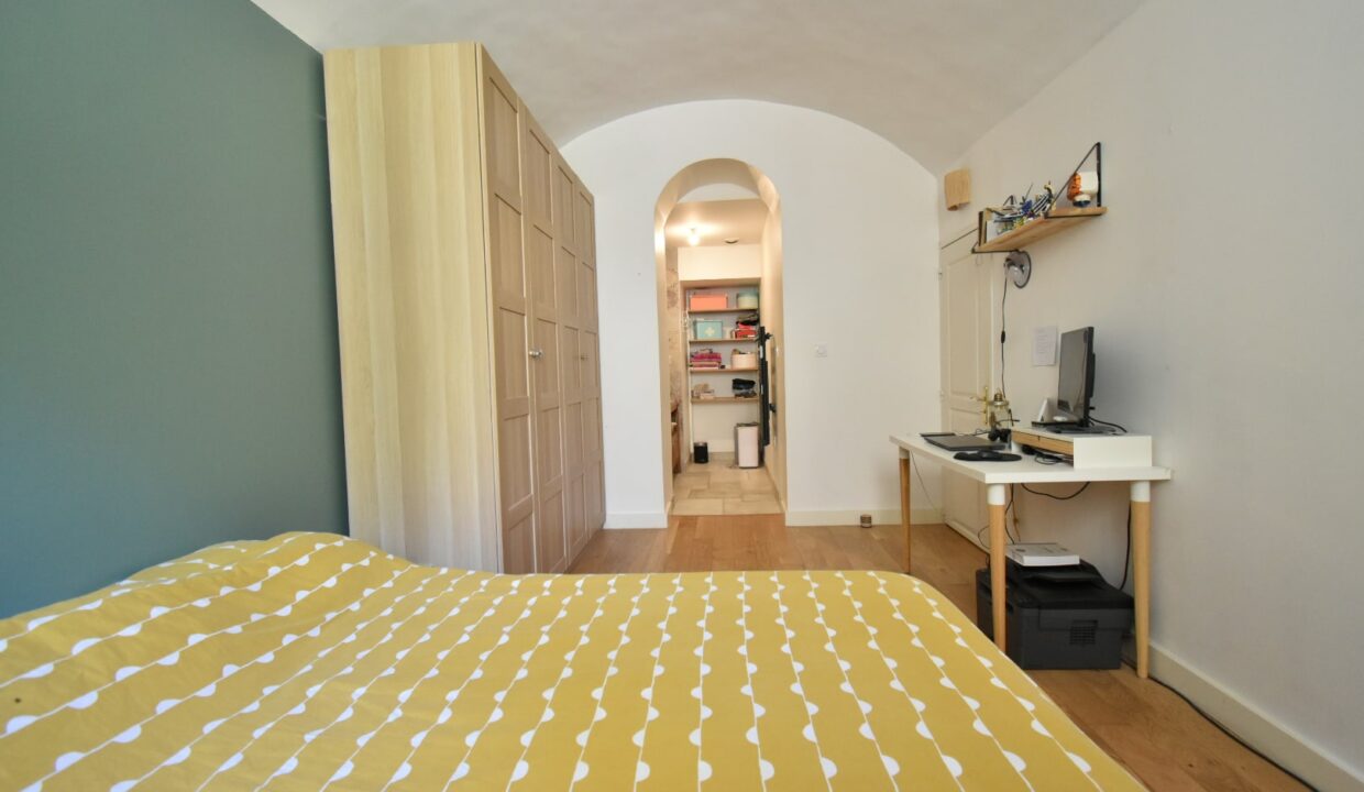 immo-5-pieces-124-m²-Superbe-appartement-et-son-jardin-privatif-Champtoceaux-49272La-Varenne 2
