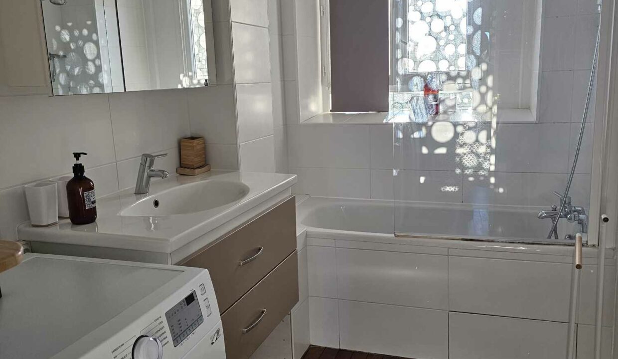 3 pièces 69.39 m² VENTE APPARTEMENT TYPE 3 , 6e etage, 2 chambres, cave et parking, Quartier RPT DE PARIS CHASSAGNE à NANTES (44) 20