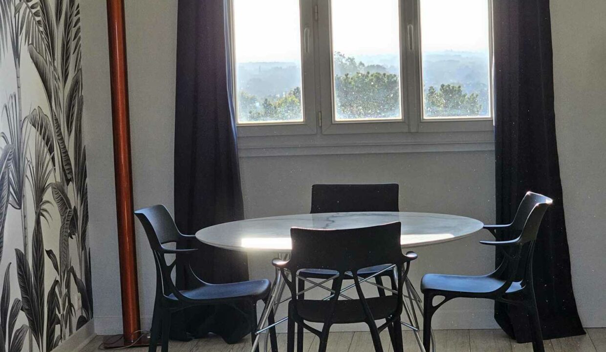 3 pièces 69.39 m² VENTE APPARTEMENT TYPE 3 , 6e etage, 2 chambres, cave et parking, Quartier RPT DE PARIS CHASSAGNE à NANTES (44) 23