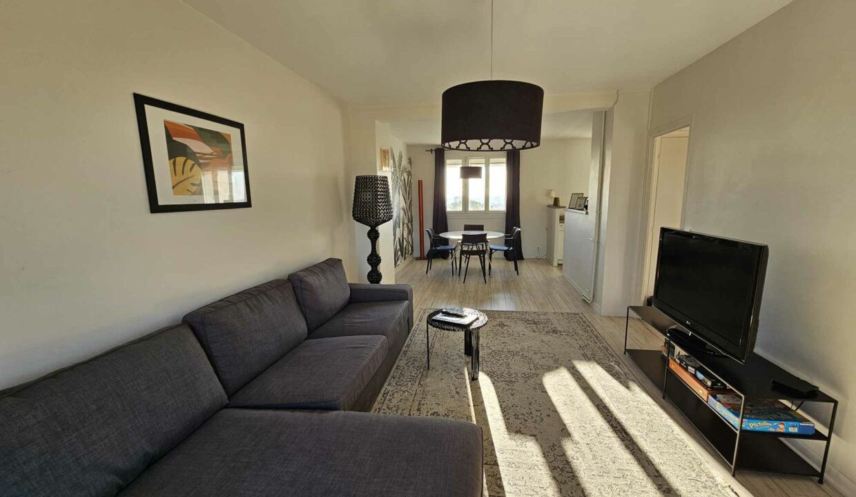 3 pièces 69.39 m² VENTE APPARTEMENT TYPE 3 , 6e etage, 2 chambres, cave et parking, Quartier RPT DE PARIS CHASSAGNE à NANTES (44) 27