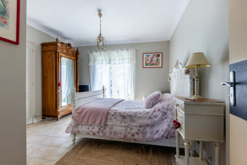 Valérie LEJAY agent commercial en immobilier - Agence IMMONANTES, tél. 06.12.32.08.46 ou par mail : v.lejay@agence-immonantes.fr. Spécialisée dans les biens : de Prestige, belles Demeures, Villa, Maison de maître, château, atypique, Maison bourgeoise, etc… Secteur SUD LOIRE : NANTES METROPOLE, VERTOU, LES SORINIERES, BASSE GOULAINE, HAUTE GOULAINE, PORNIC….