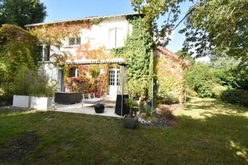 b-immo-7 pièces 204 m² 924 m² - maison ancienne de 205 m2 - 4 chambres - garage, Orvault - Mulonnière (1)