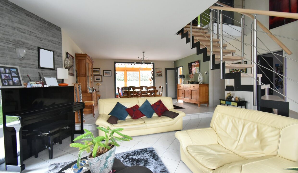 COUERON - maison CONTEMPORAINE 4 CHAMBRES excellent état 6