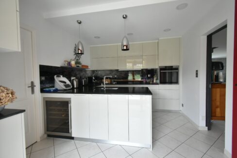 COUERON - maison CONTEMPORAINE 4 CHAMBRES excellent état 9